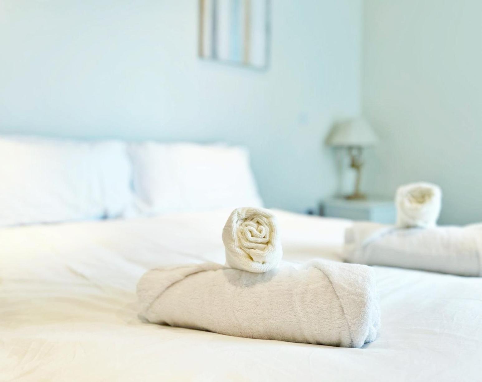 Seaview Boutique One-Bedroom Apt Суонси Экстерьер фото